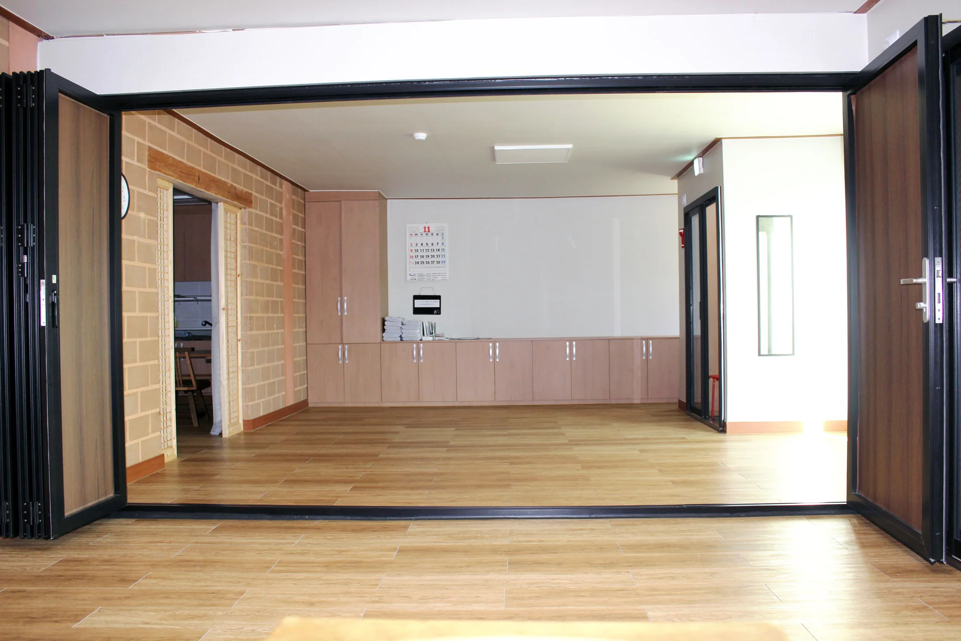 인삼방 거실 입구